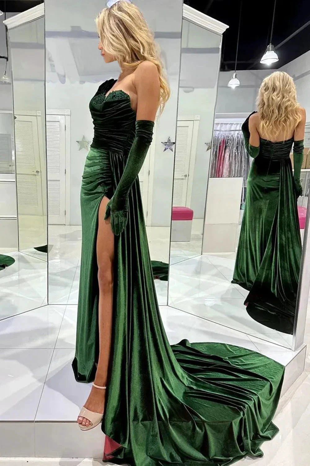 Finnegan | Emerald Sweetheart Long Prom Dress with Attached Train by KissProm
