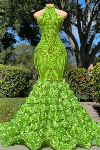 Glamouröses langes grünes Pailletten Neckholder-Blumen-Meerjungfrau-Satin-Ballkleid