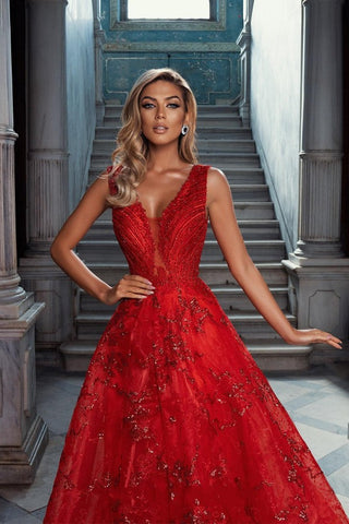 Vestido de fiesta largo de tul rojo con escote en V y encaje en A con purpurina