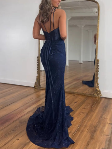 Vestido de fiesta de sirena azul marino con cola larga y abertura y brillo