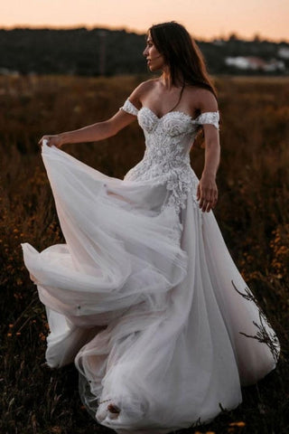 Wunderschöne A-Linie Off-Shoulder Brautkleider mit Spitze