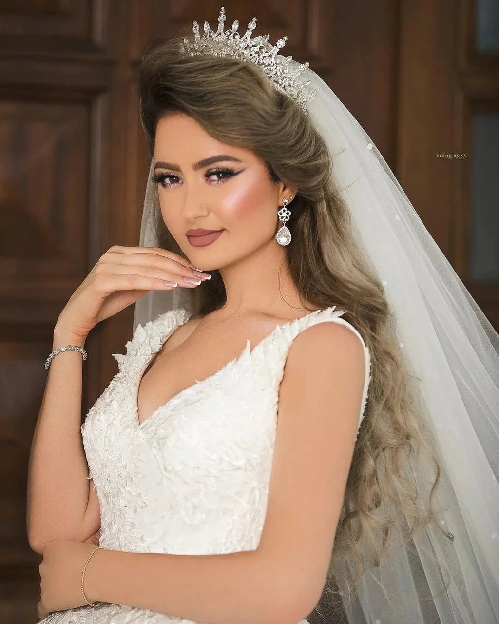 Gorgeous Long Princess V-neck Tulle Lace Wedding Dress by BIZTUNNEL
