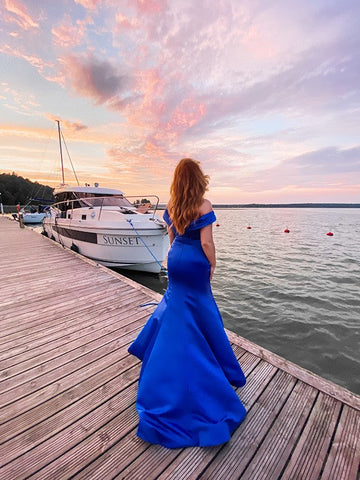 Wunderschöne Meerjungfrau Satin Rüschen Off-the-Shoulder Ärmellose Ballkleider