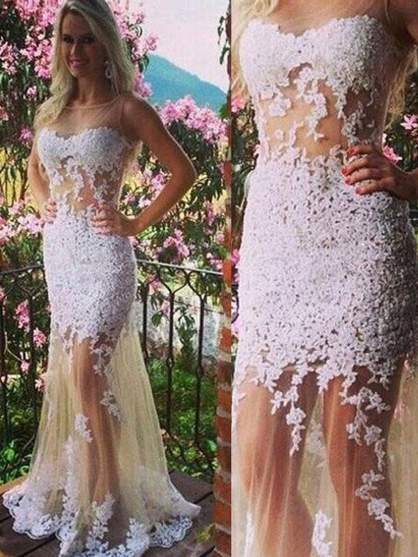 Hermosos vestidos de fiesta de sirena con escote redondo, sin mangas, apliques de tul y largo hasta el suelo Hover Image