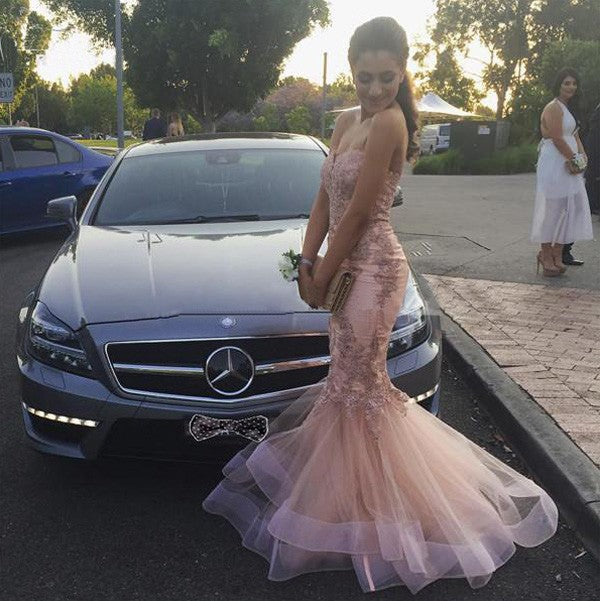 Gorgeous Mermaid Sweetheart Tulle Applique Sleeveless Prom Dresses Main Image