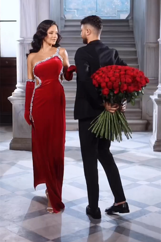 Gorgeous Red Straps Sequined Mermaid Prom Dress With Side Slit