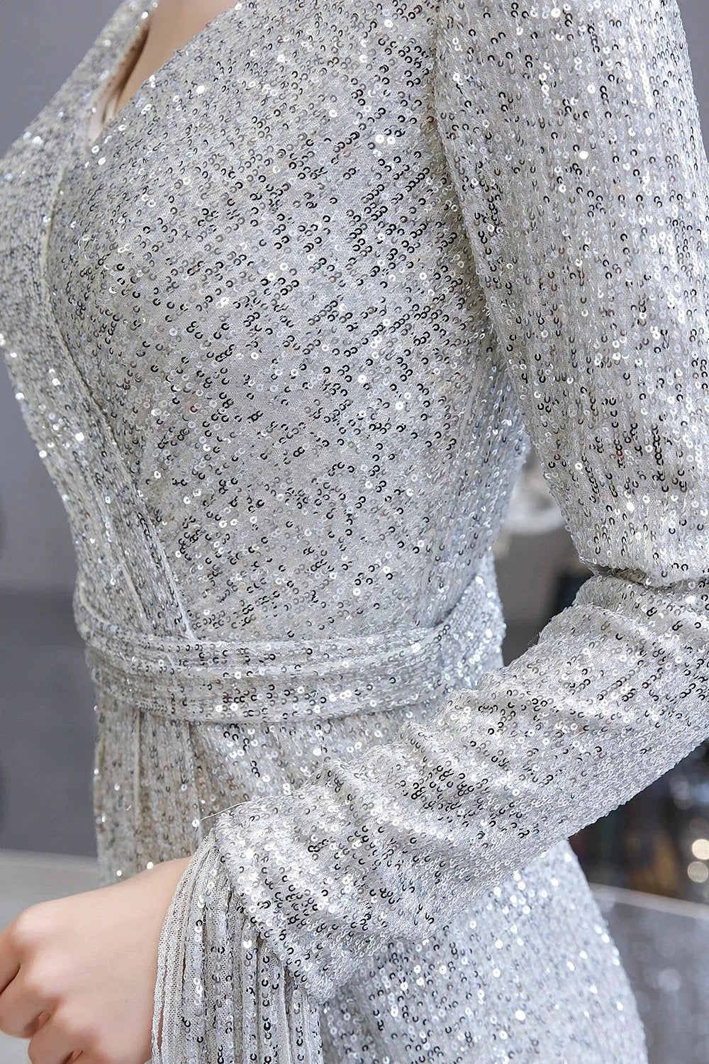 Gorgeous Sequins Long Sleeve V-Neck Mermaid Evening Gowns by BIZTUNNEL
