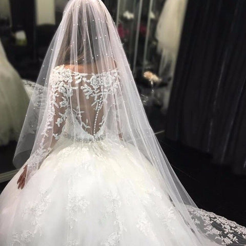 Gorgeous Tulle Appliques Scoop Long Sleeves Crystal Wedding Dress