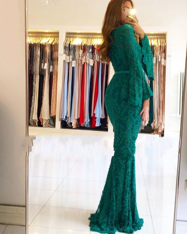 Vestidos de fiesta largos de encaje con escote corazón y mangas de sirena verde