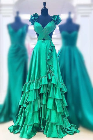 Brittany | Langes rotes A-Linien-Ballkleid mit Cut-outs und Rüschen und Schlitz