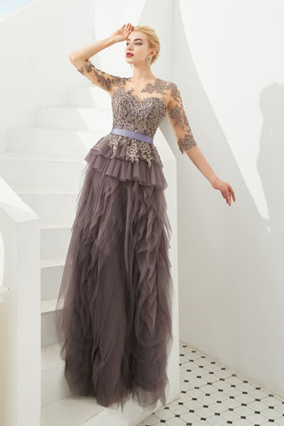 Vestido de fiesta de noche con media manga y encaje floral, largo hasta el suelo y piel