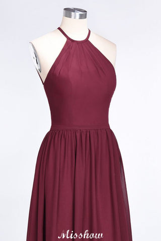 Vestido de dama de honor largo hasta el suelo, sin mangas y con cuello halter y volantes