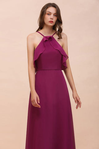Vestido de dama de honor morado sin mangas con cuello halter y bolsillos laterales