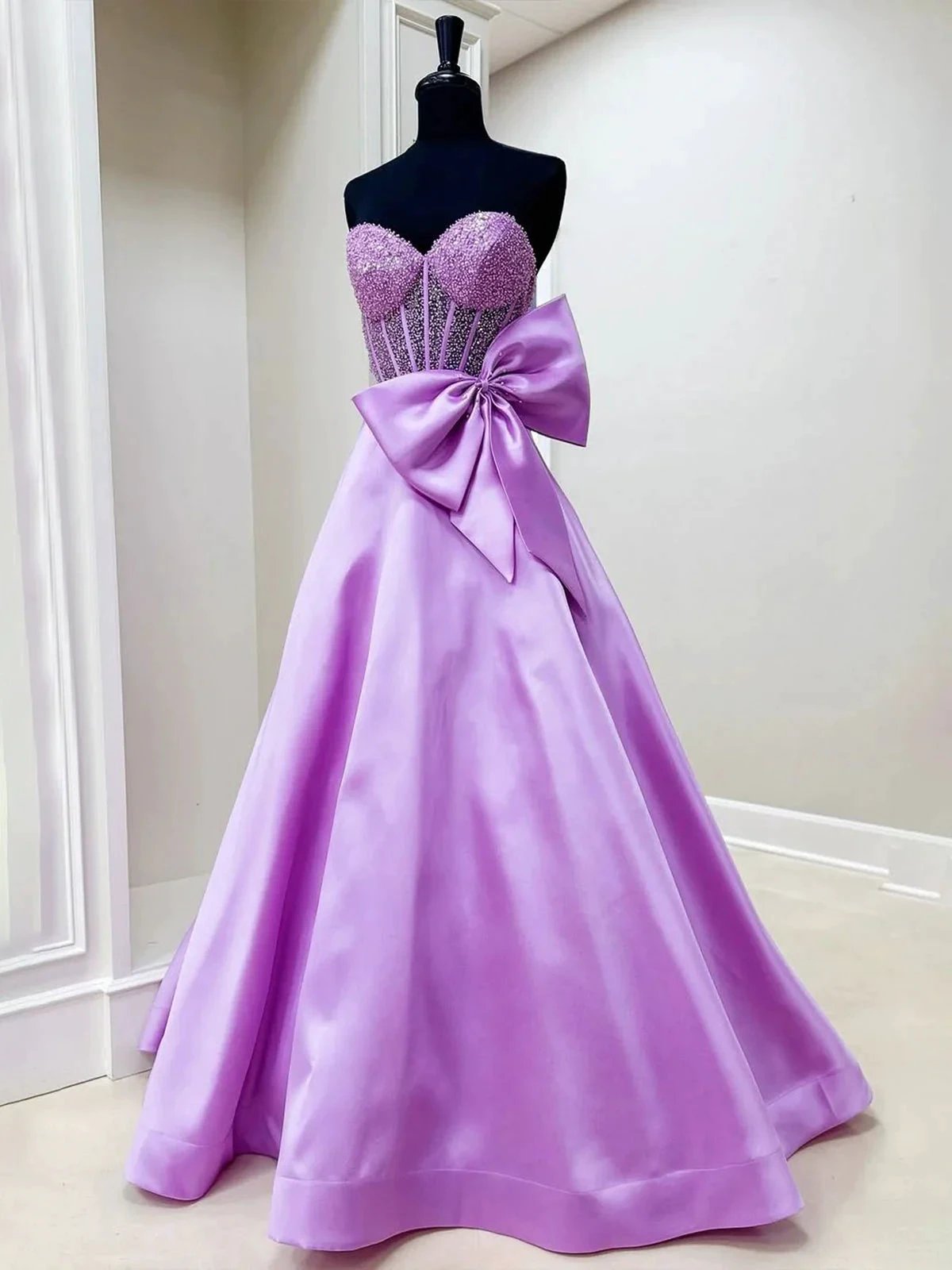 Hindreen | A-Line Sweetheart Lilac Beaded Long Prom Dresses With Bow by KissProm