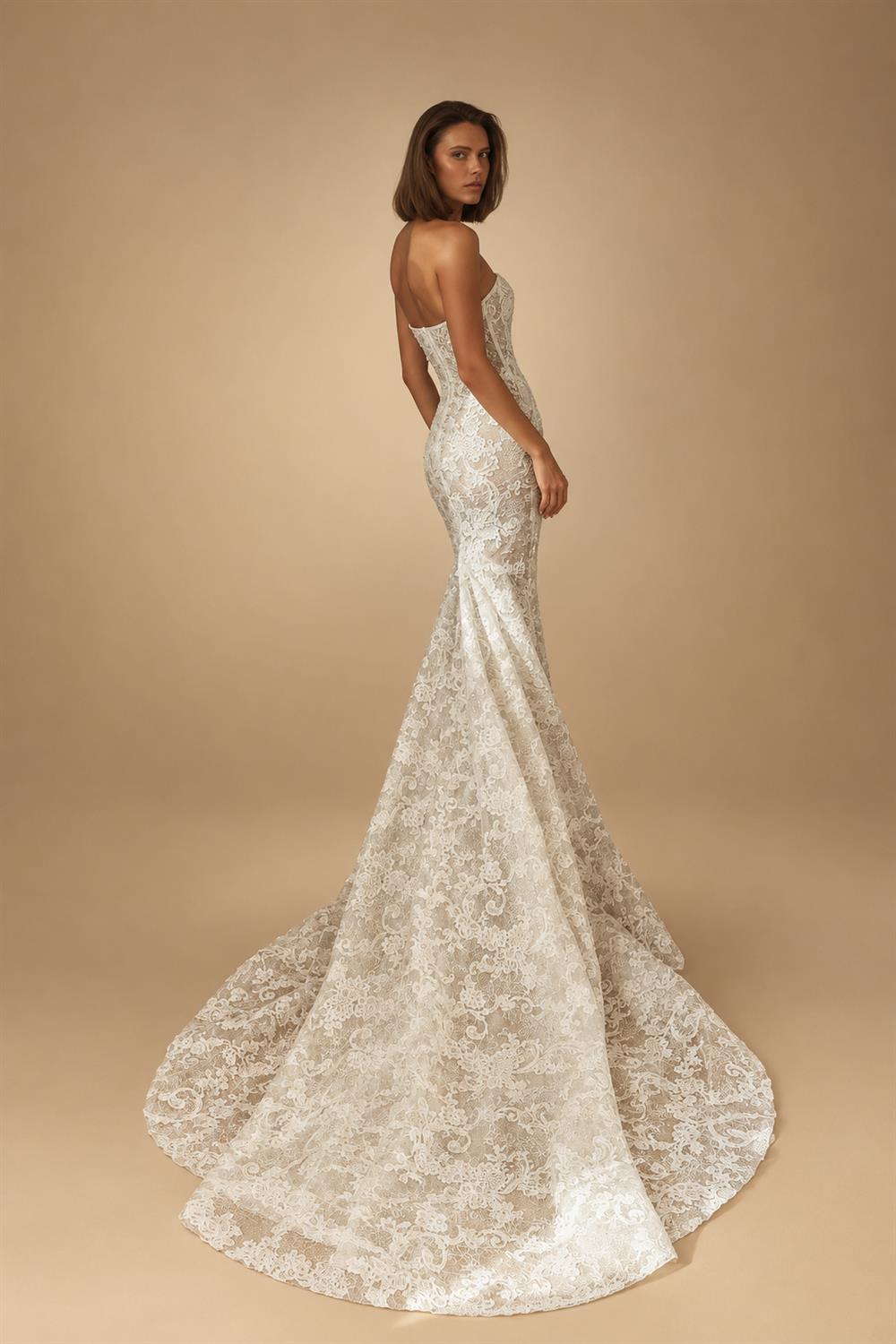 Vintage Ivory Lace Strapless Mermaid Wedding Dress ZP115