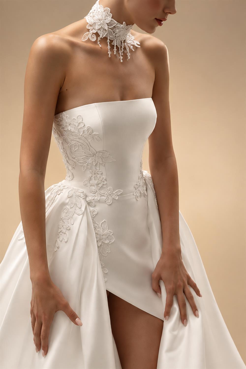 Luxury White Satin Strapless High Slit Ball Gown Wedding Dress with Choker ZP118
