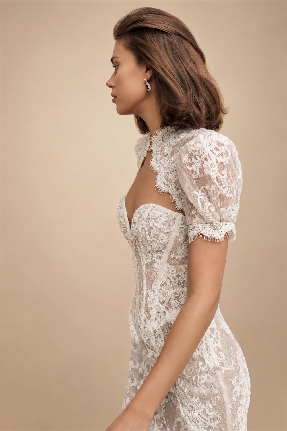 Vintage Ivory Lace High Neck Puff Sleeve Backless Mermaid Wedding Dress ZP124