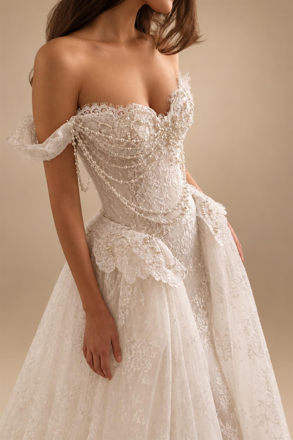 Opulent Ivory Off-the-Shoulder Beaded Lace Tulle Ball Gown Wedding Dress ZP127