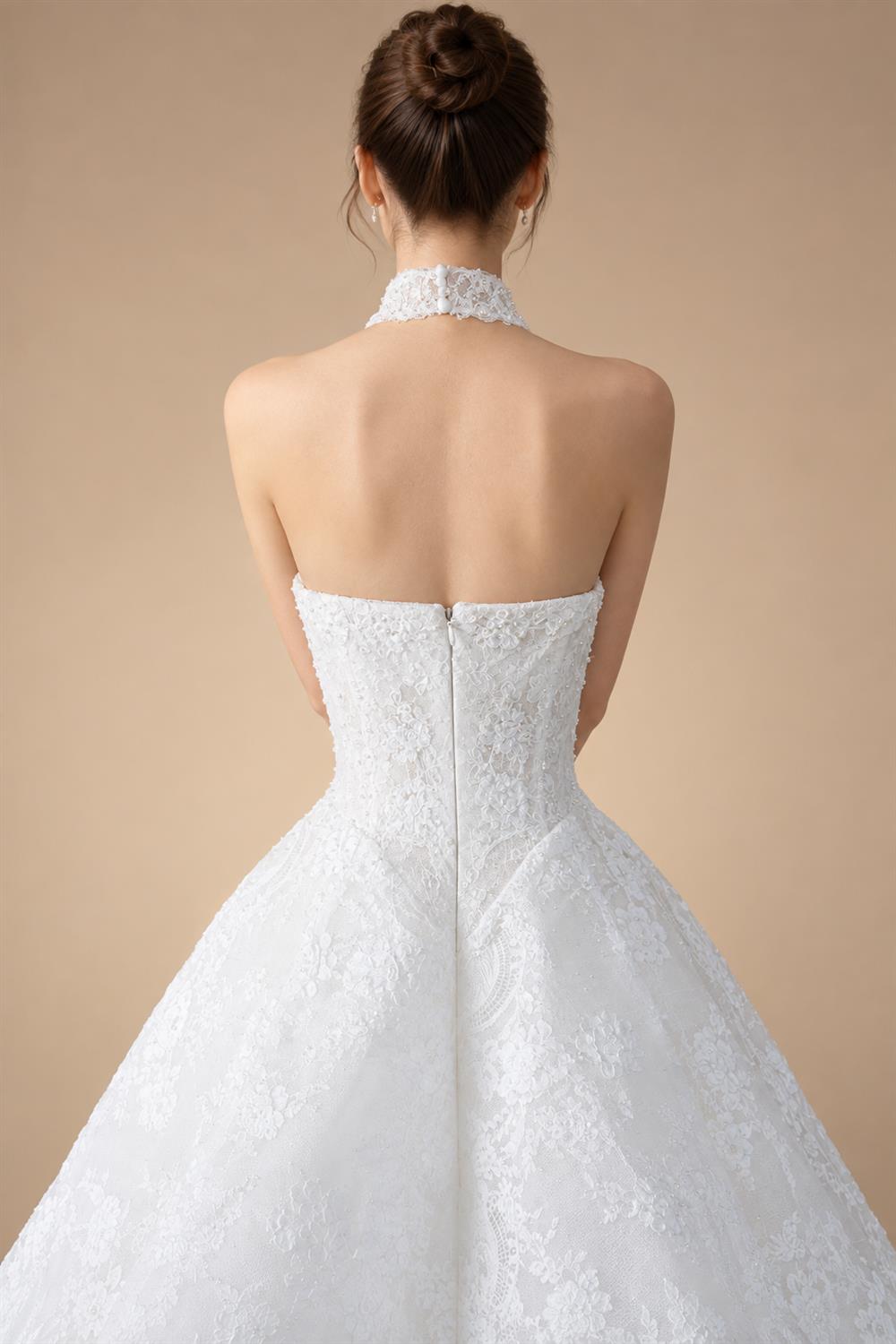 Luxury Ivory Strapless Lace Train Wedding Dress with Scarf ZP140