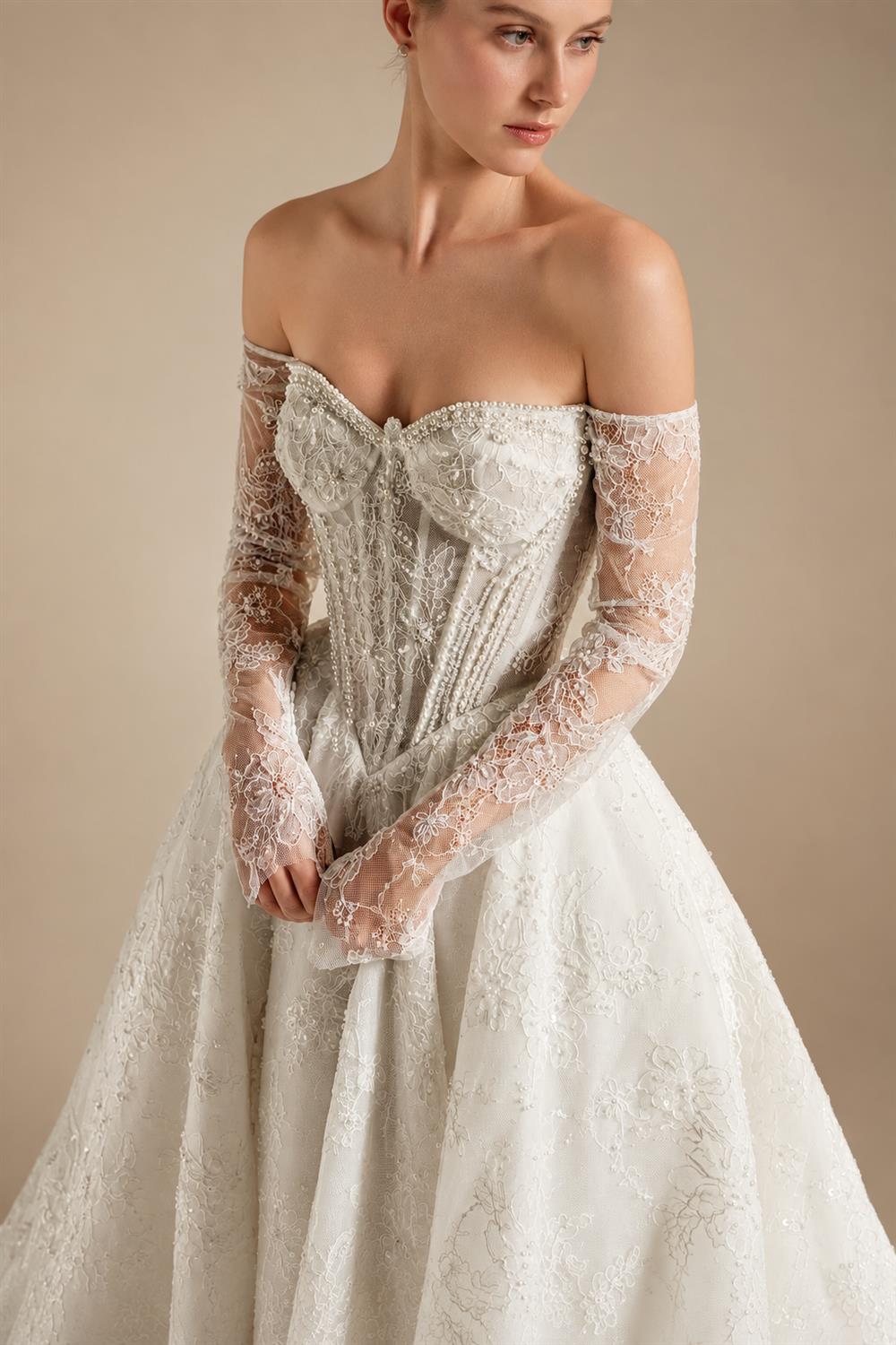 Luxury Ivory Strapless Lace High-Slit A-Line Wedding Dress ZP141