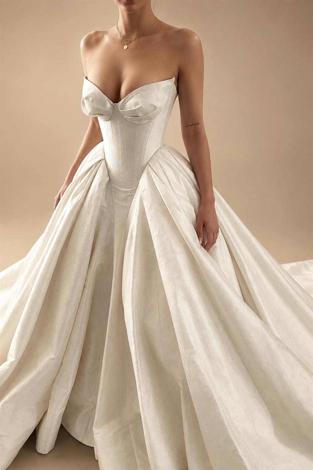 Luxury Sweetheart Satin Ball Gown Wedding Dress with Overskirt ZP185