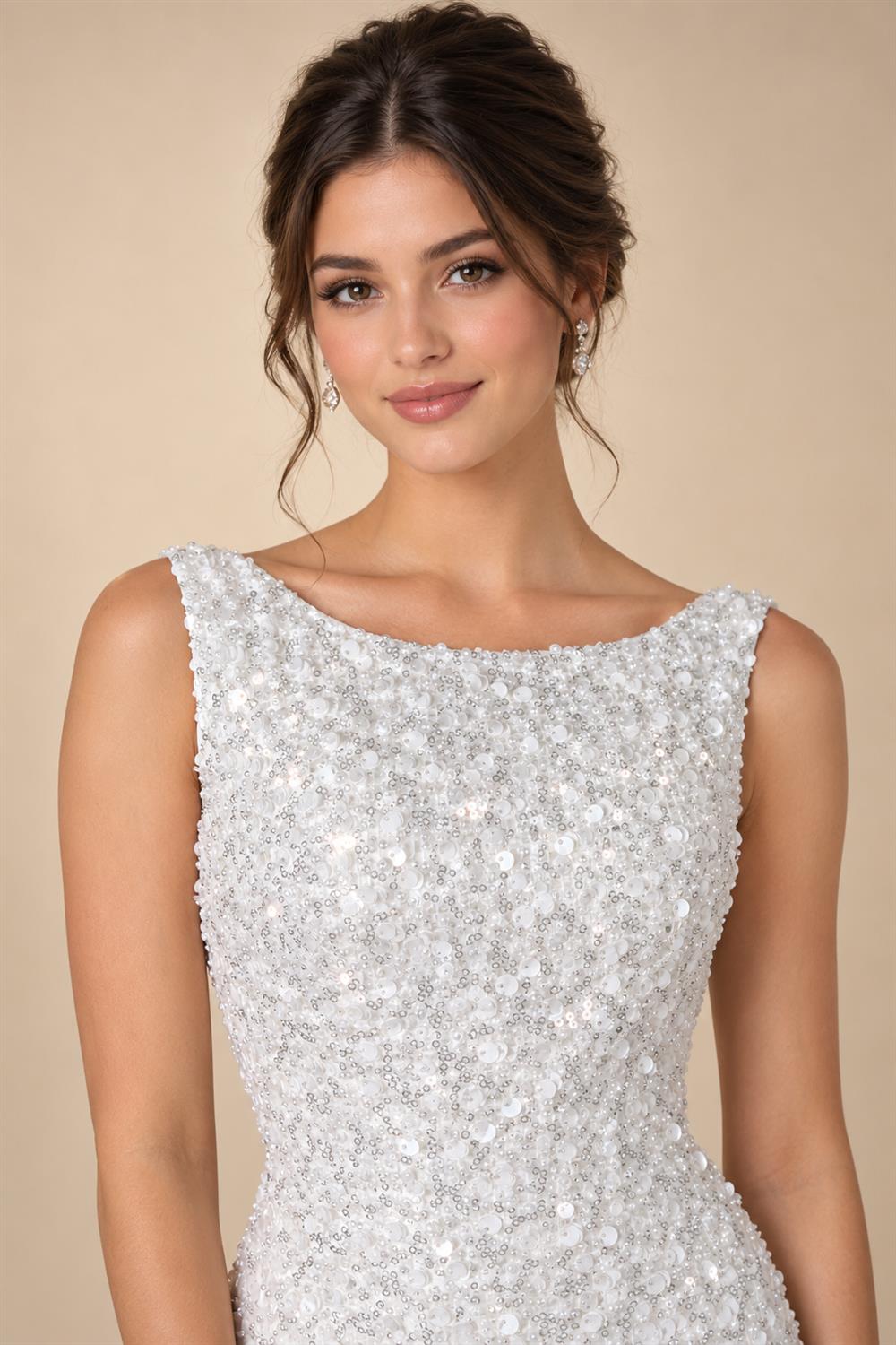 Luxury White Sequin Pearl Strapless Short Wedding Dress ZP189