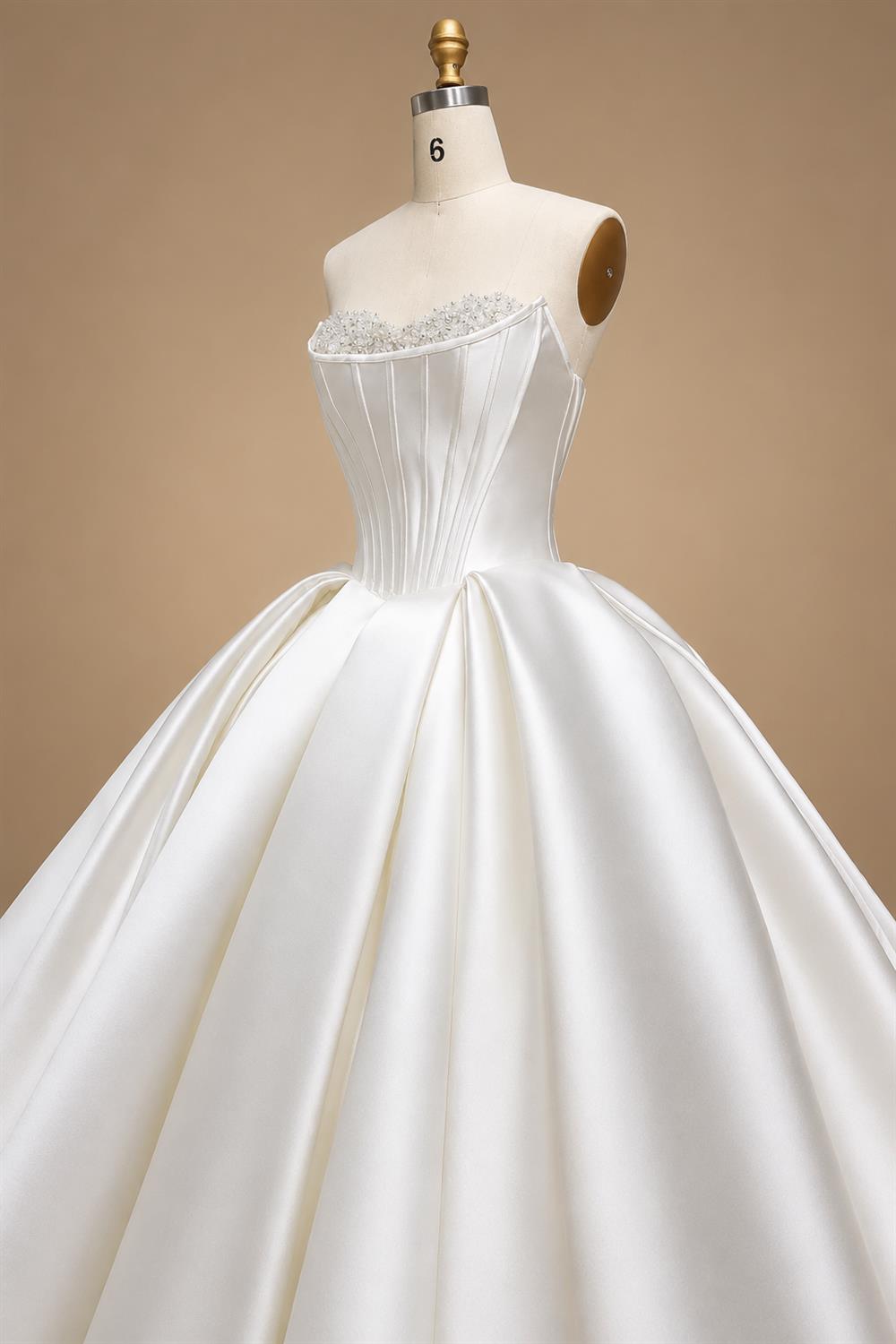 Luxury Pearl Strapless Ball Gown White Wedding Dress ZP192