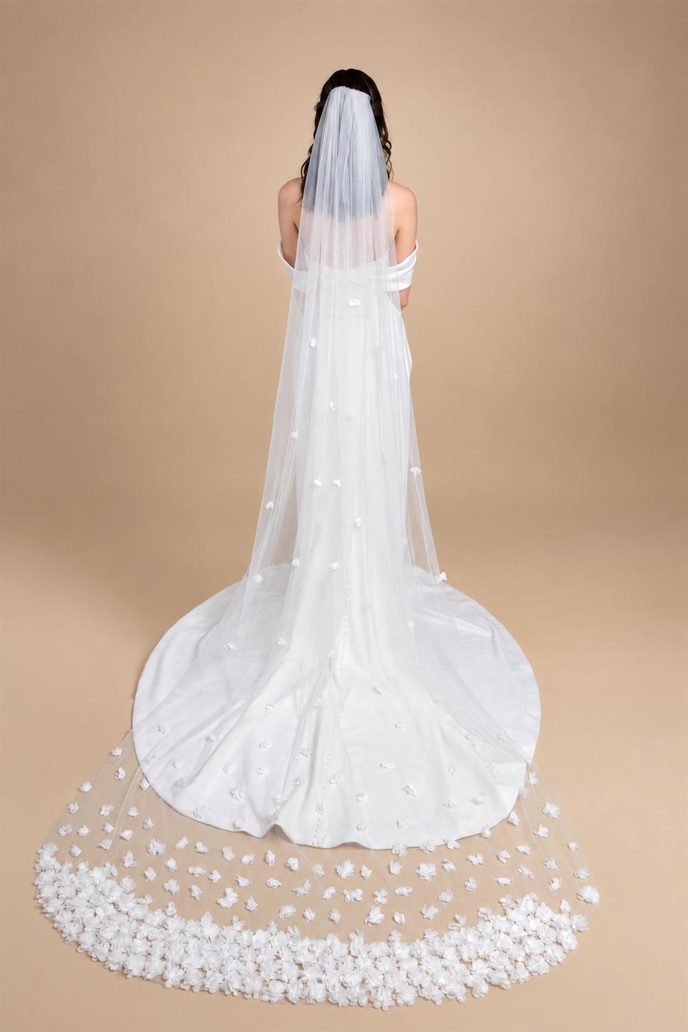 3D Tulle Flower Cathedral Bridal Veil Train Soft Tulle Wedding Veil with Comb White Ivory for Wedding Ceremony Photography G93