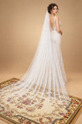 Physical picture Elegant Wedding Veil 3 Meters Long Soft Bridal Veils With Comb White 1 layers Ivory  Color Bride