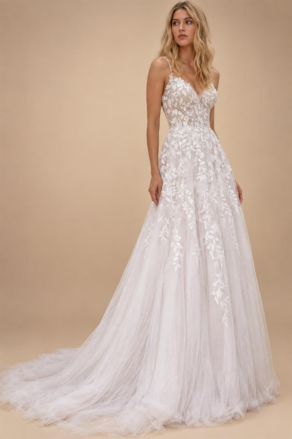 Summer V Neck Lace Appliques Wedding Dress With Side Split Spaghetti Straps