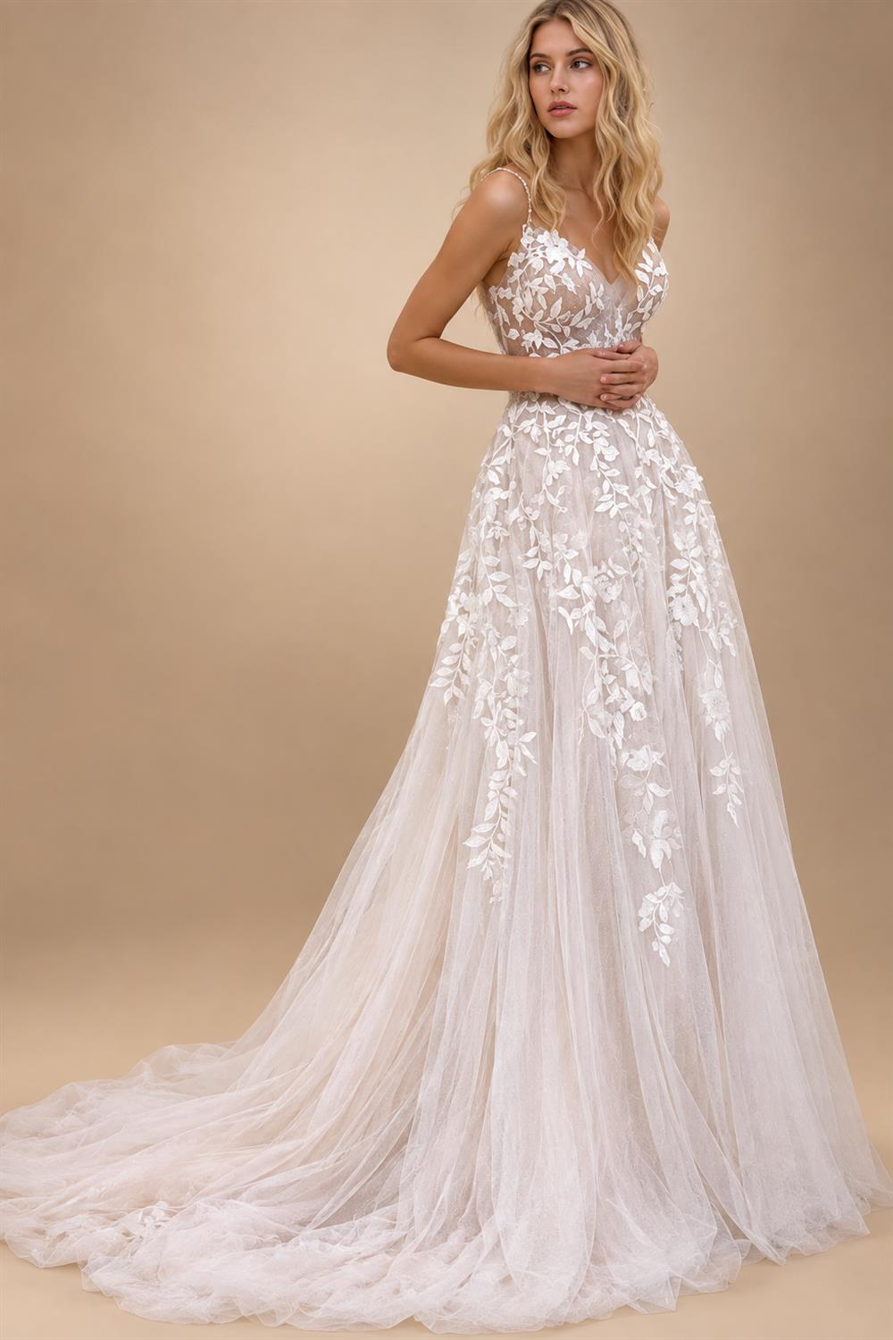 Summer V Neck Lace Appliques Wedding Dress With Side Split Spaghetti Straps