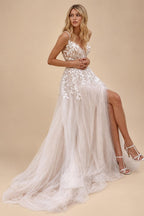 Summer V Neck Lace Appliques Wedding Dress With Side Split Spaghetti Straps