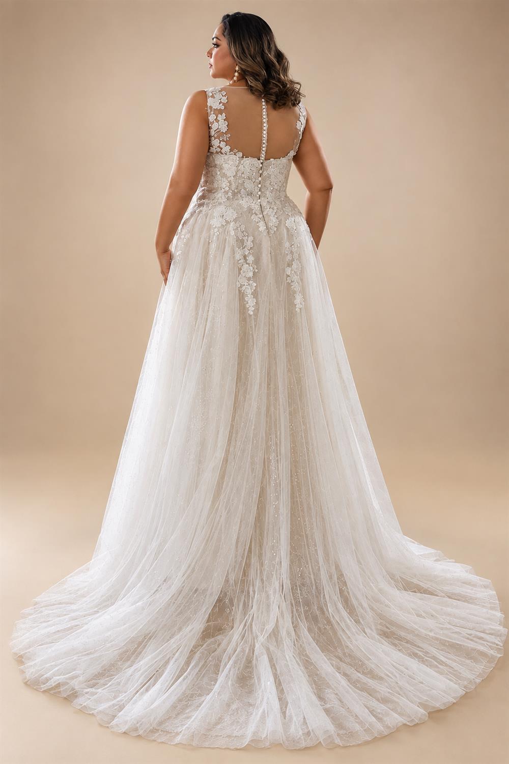 Custom Plus Size A Line Wedding Dress V Neck Tulle Appliques Bridal