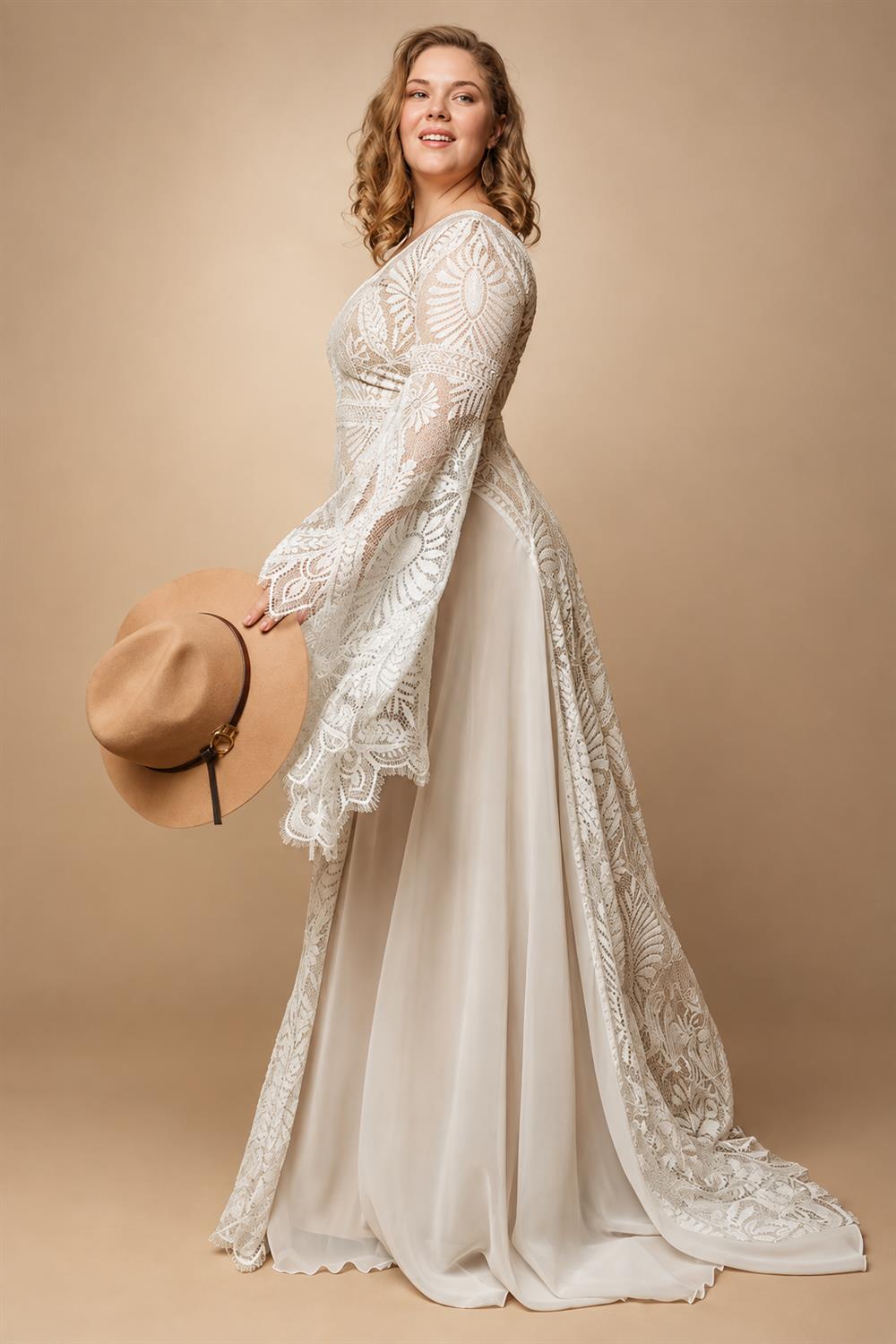 Bohemian Boho Wedding Dress Lace Chiffon Long Sleeve V Neck Plus Size Gown