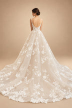 Luxury Champagne Lace Spaghetti Straps Wedding Dress For Bride
