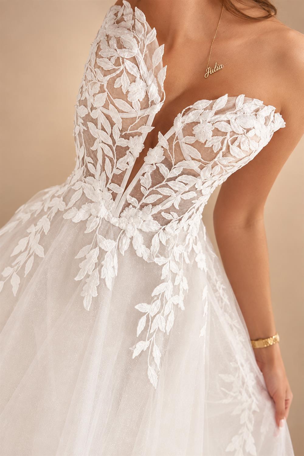Custom Sweetheart A Line Wedding Dress With Glitter Lace Applique