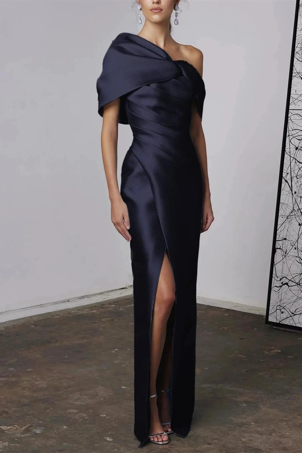 A-Line/Princess One-Shoulder Half Sleeves Floor-Length Mother of the Bride Dresses with Ruffles (ZD10954)