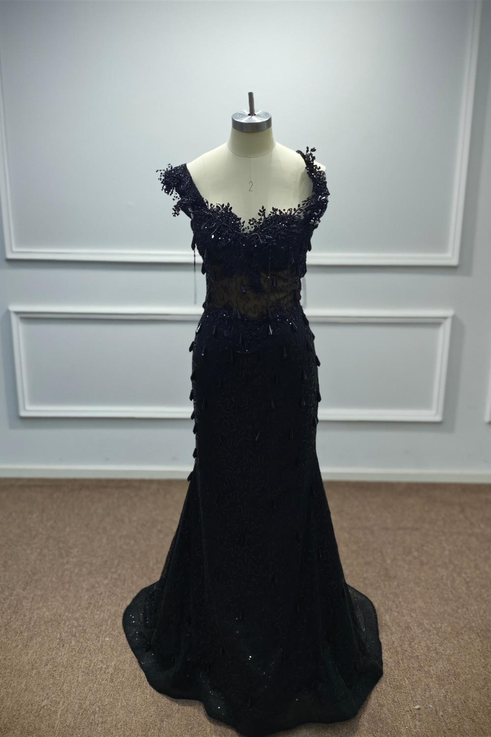Luxury Black Sequin Mermaid Prom Dress – Illusion Corset Bodice with 3D Beaded Lace & Off-the-Shoulder Detail | 2026 Gothic Glamour Evening Collection (ZD17397)