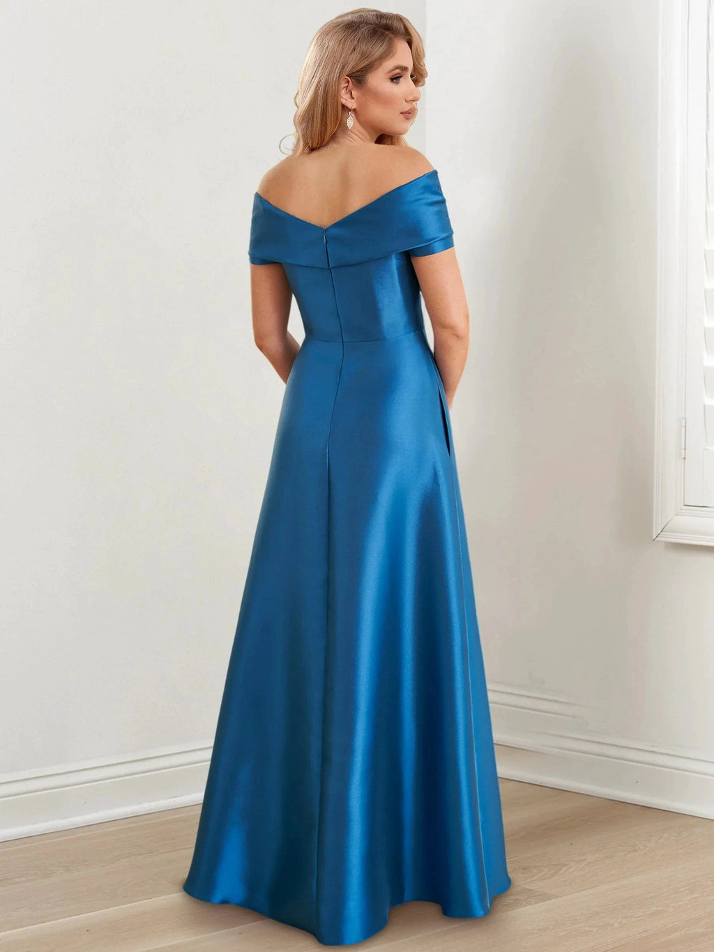Abito da madre della sposa a linea ad A/principessa, lungo fino a terra, con scollo a spalle scoperte