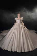 Regal Ball Gown Illusion Neckline Tulle Puff Sleeve Beaded Lace Wedding Dress with Oversized Bow Train E-304 (ZD16888)