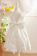 Elegant A-line Satin V-Back Bow Knee-length Flower Girl Dress