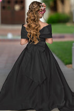 Elegant Ivory Satin Princess Ball Gown with Sweep Train and Bow for Flower Girls