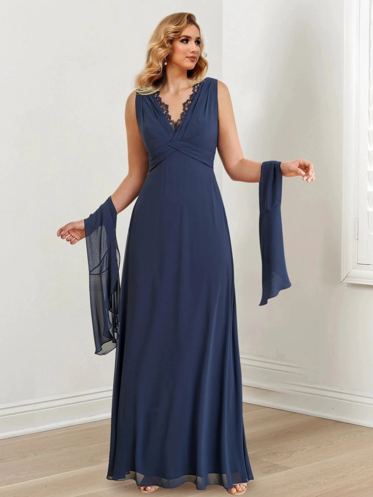 A-Line/Princess V-Neck Floor-Length Mother of the Bride Dresses (ZD10997)