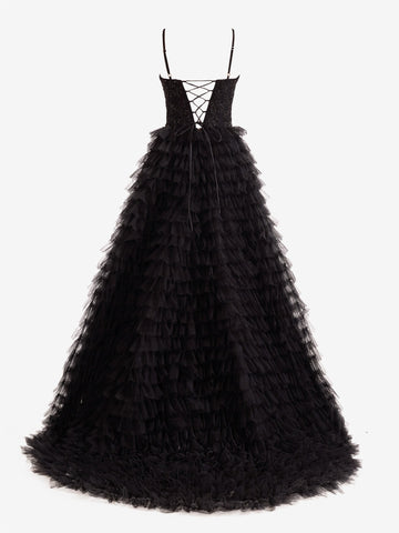 Jordan | Vestido de fiesta largo de tul con lentejuelas y corte en A