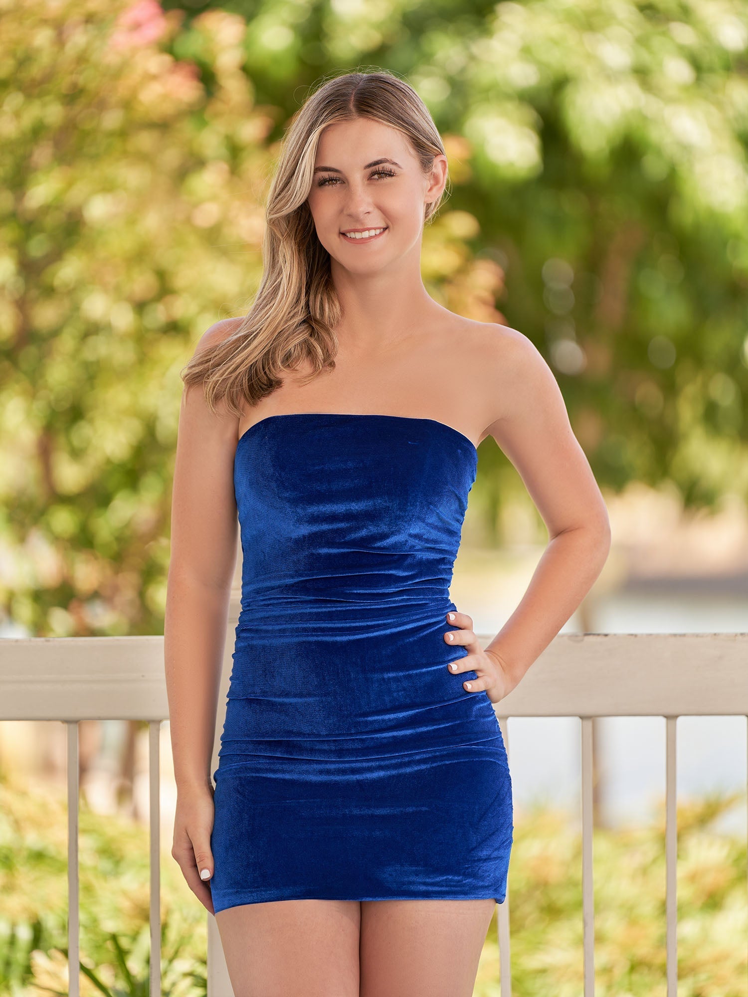 Bodycon Strapless Royal Blue Velvet Homecoming Dresses