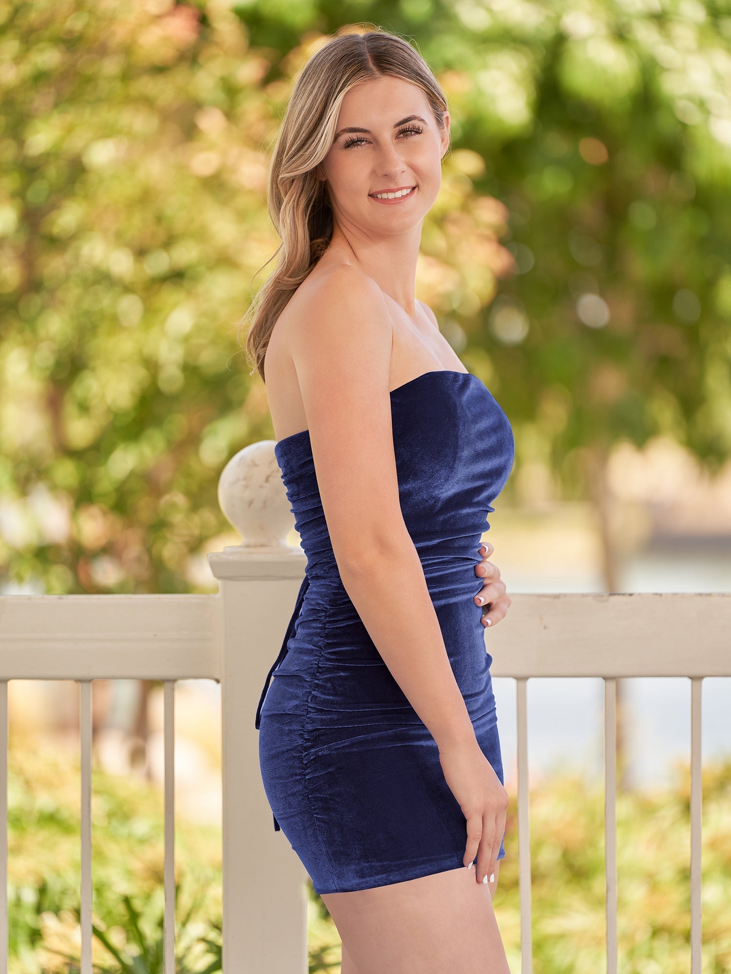 Bodycon Strapless Royal Blue Velvet Homecoming Dresses