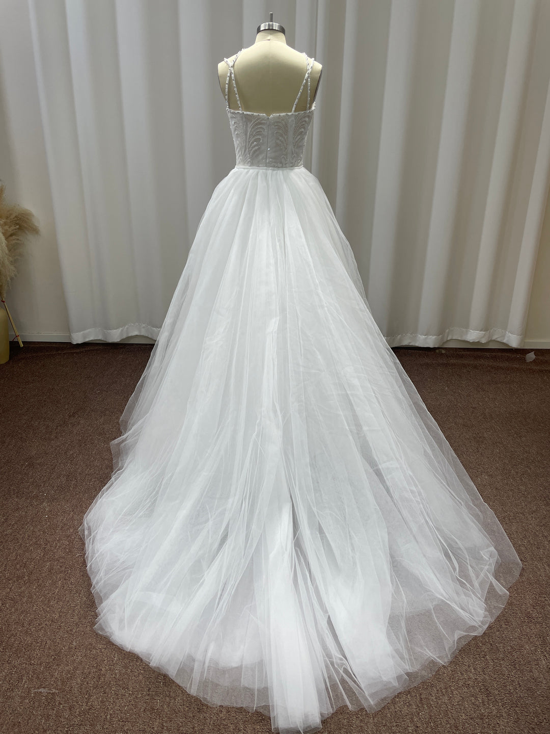 Heavy Mermaid Wedding Dress V-neck Spaghetti Strap Long With Beadings