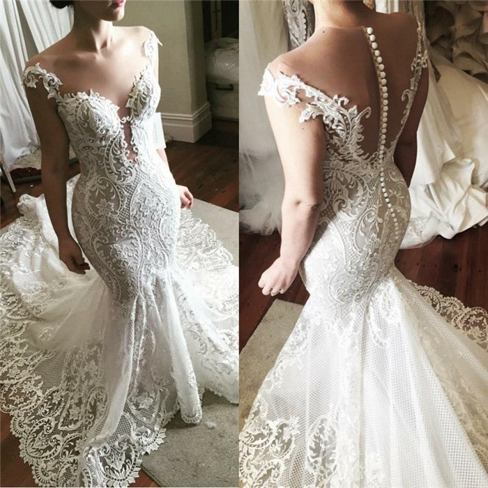 Lace Mermaid Wedding Dress Glamorous Sheer Tulle Bridal Wears with Buttons