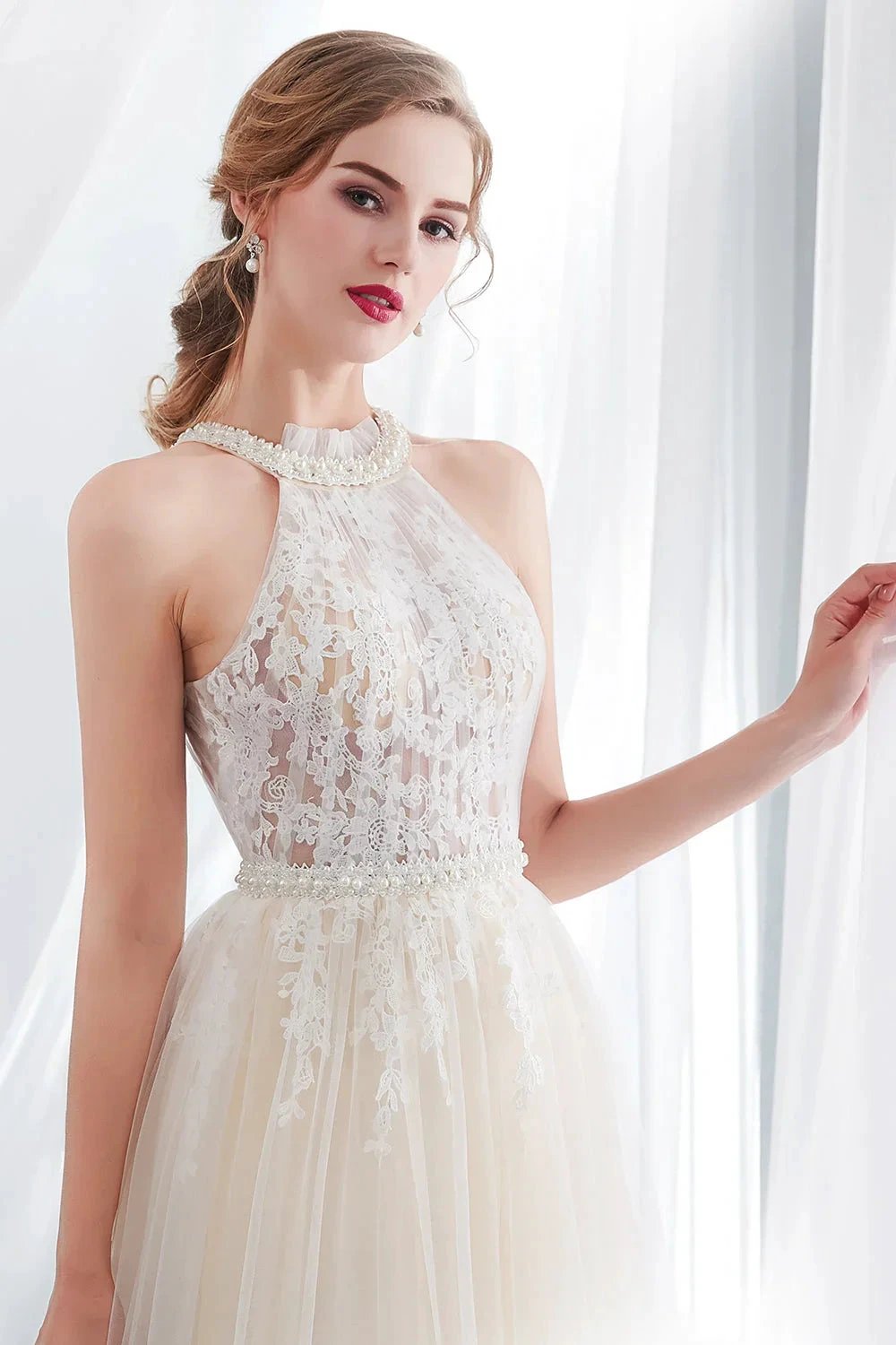 Long A-line Halter Appliques Lace Tulle Evening Dresses by BIZTUNNEL