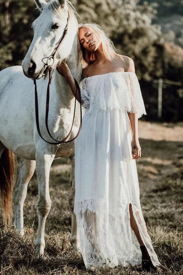Long A-line Off-the-shoulder Tulle Lace Wedding Dress by BIZTUNNEL